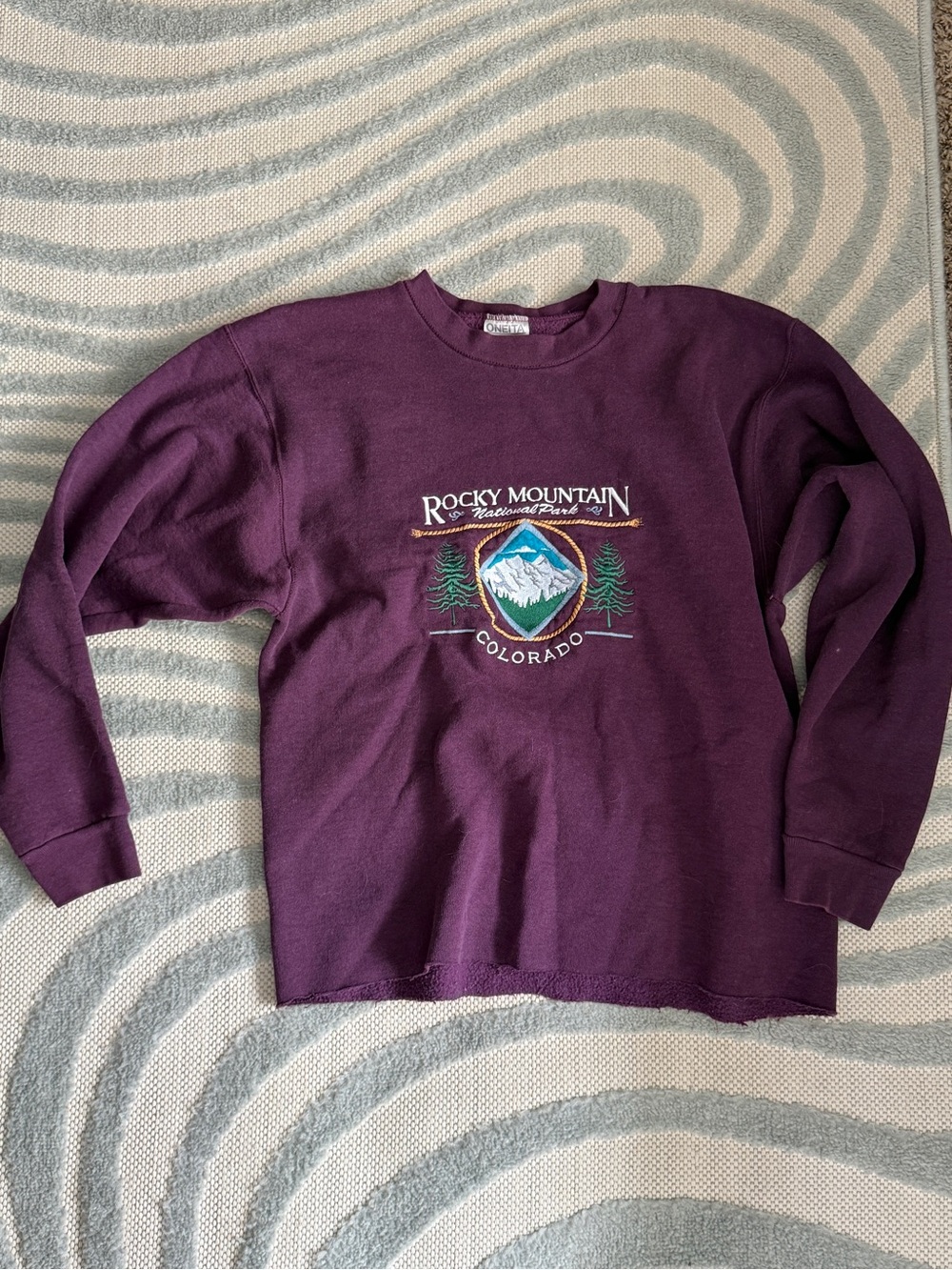 Vintage Cropped Rocky Mountain National Park Sweatshirt